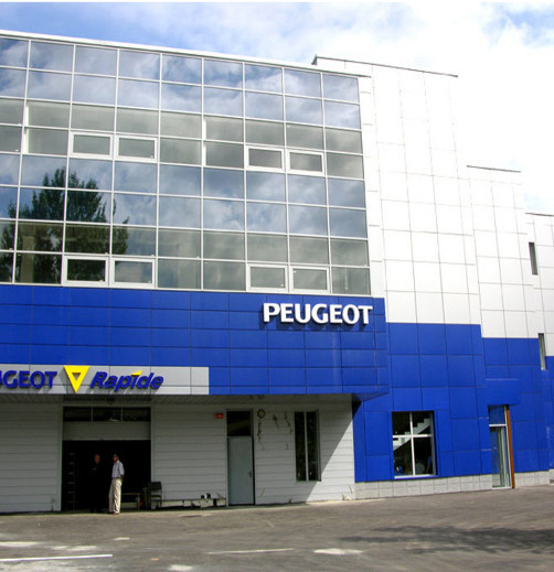Panel komposit aluminium cermin berlapis nano-PVDF untuk dekorasi arsitektur yang elegan dan modern