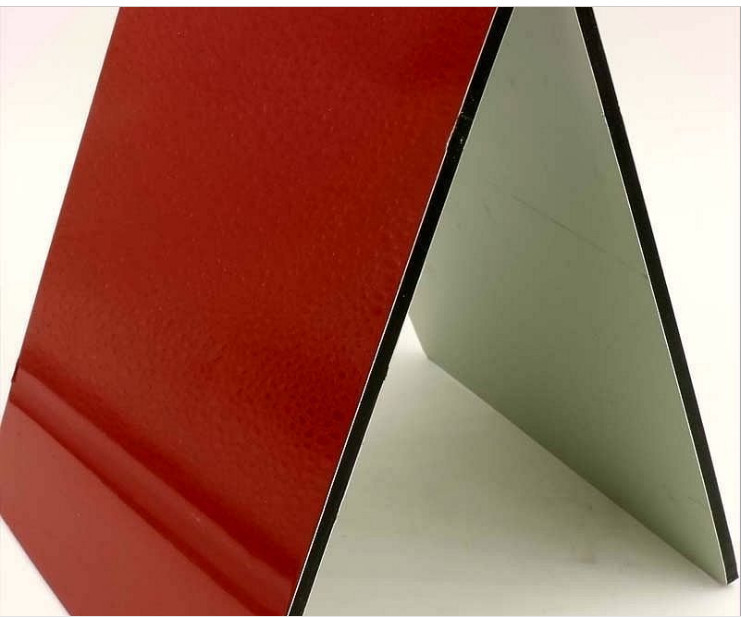 Gloss Tinggi T8 Brushed Aluminium Sheets Oksidasi Anodik untuk dekorasi