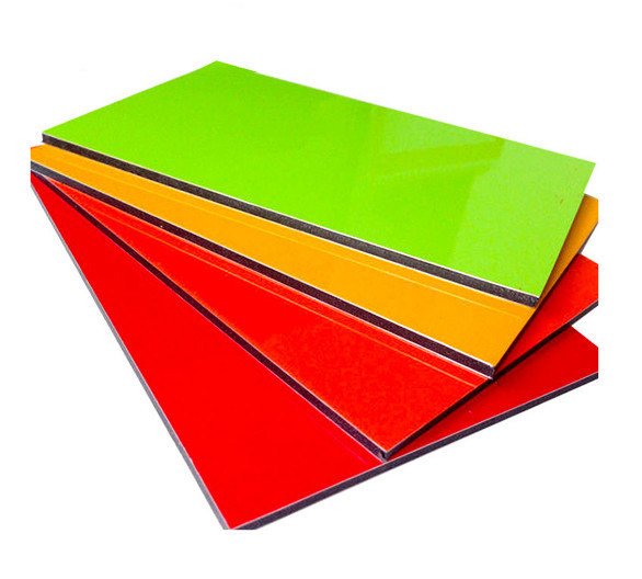 Gloss Tinggi T8 Brushed Aluminium Sheets Oksidasi Anodik untuk dekorasi