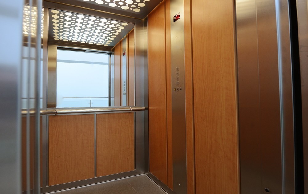Panel Plastik Komposit Aluminium Cherry Oak Kayu Walnut 6mm Untuk Dinding Interior