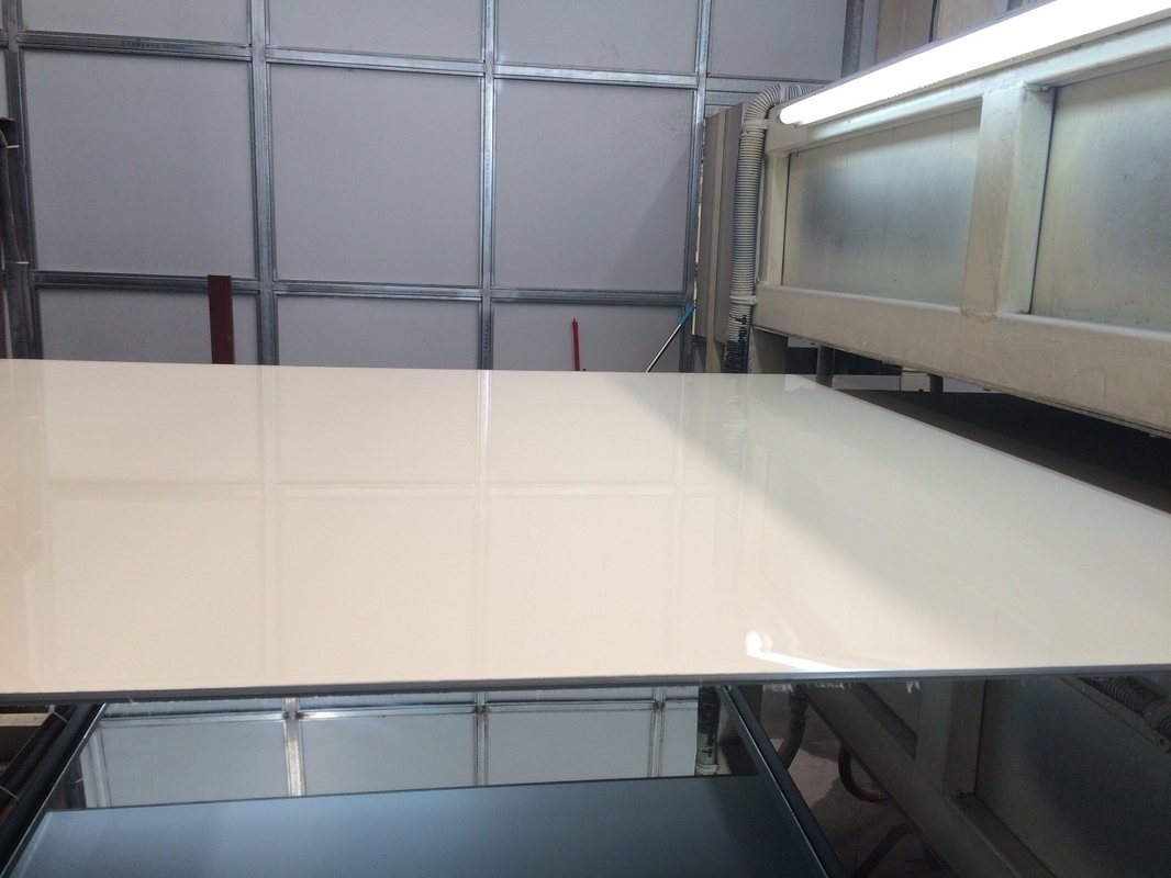 Panel Komposit Aluminium Pelindung Film OEM Dengan Gloss Tinggi Dan Ketebalan Koil Alu 0,022mm-0,050mm