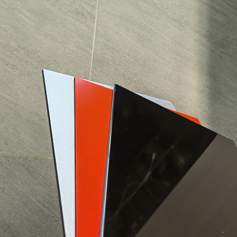 Acm/Acp PE PVDF Aluminium Plastic Composite Panel Dengan Core Polyester Untuk Bangunan