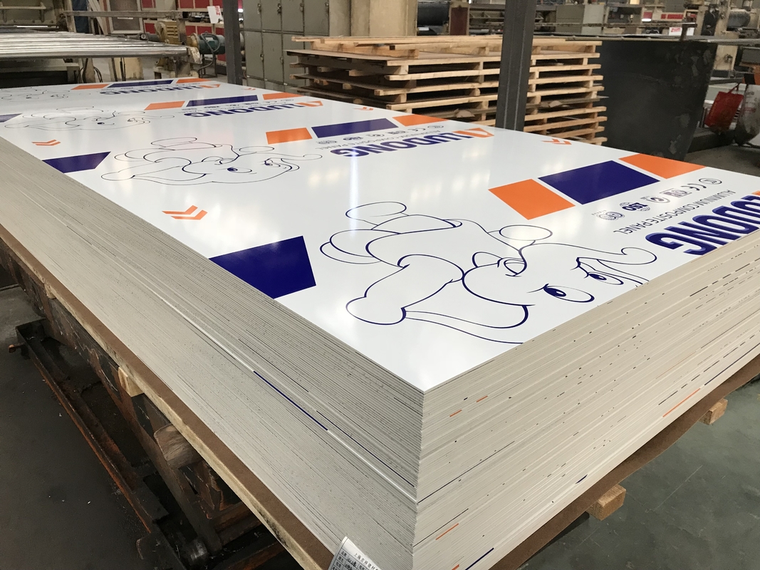 Fireproof FR B1 A2 ACP Manufacture Alucobond Drawing Aluminium Composite Panel untuk Cladding, Curtain wall, Eaves dan Dekorasi Interior