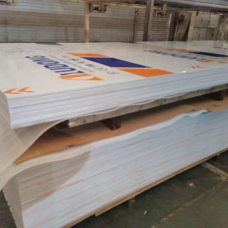A2 B1 Panel Komposit Aluminium Berperingkat Api 4mm PE/PVDF Dilapisi Lembar ACP Produsen Papan ACM untuk Eksterior Bangunan