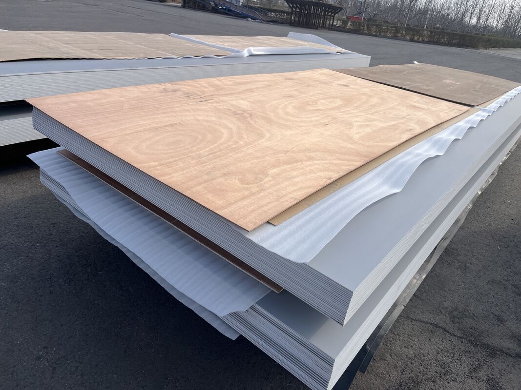 FR Kelas A2 PVDF Lapisan tahan api ALUDONG Aluminium Komposit Panel Ketebalan 4mm untuk Bangunan