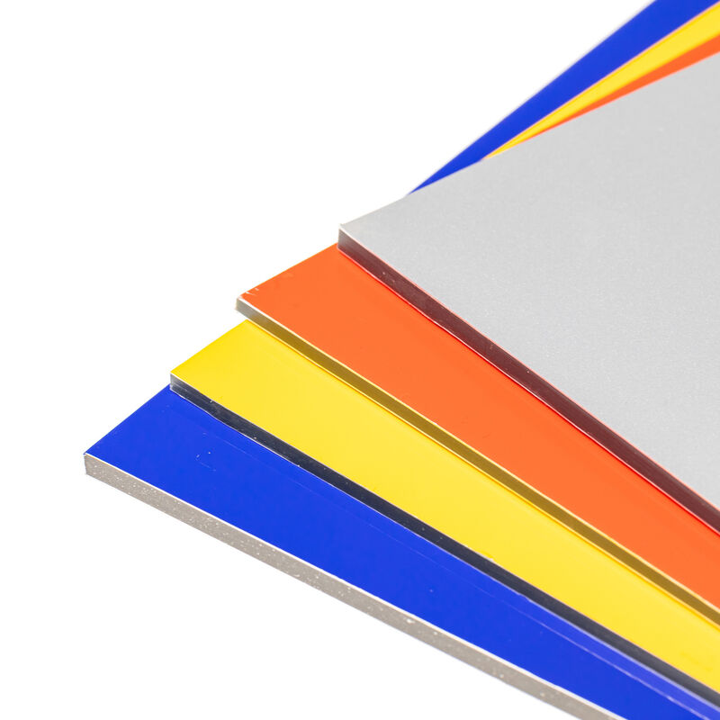 Panel Komposit Aluminium Lapisan PVDF 4mm yang tahan cuaca untuk Lapisan Tembok Tirai Luar