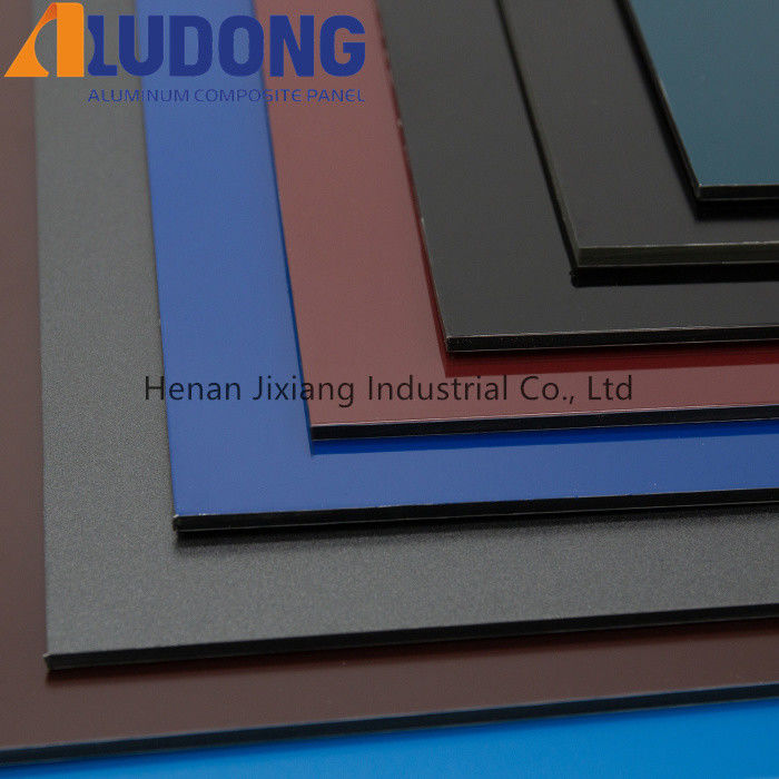 Bahan Konstruksi Ringan Bahan Komposit Aluminium Berkilau Tinggi Untuk Kinerja Gloss Optimal