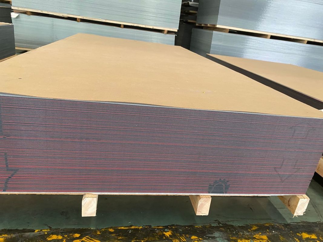 Cermin Panel Aluminium Selesai Polyethylene Core 3-6mm ISO Certified