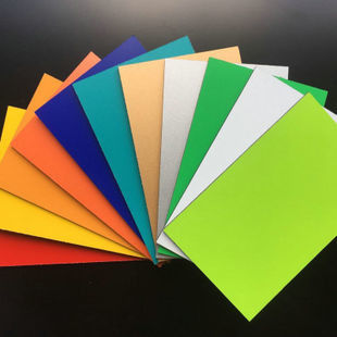 Lembar Paduan Aluminium Komposit Aluminium Cetak UV dengan Warna Mengkilap Padat Dua Sisi