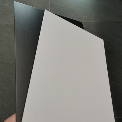 3mm Tebal PE Aluminium Composite Panel Untuk Billboard 0.15 Mmx 0.15 Mm