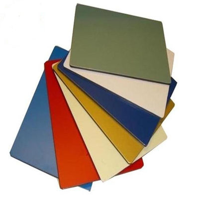 PVDF Dilapisi B1 Tahan Api 4mm Aluminium Composite Panel Dekorasi Eksterior