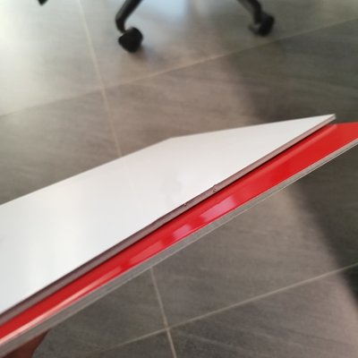 Billboard Gloss PE Aluminium Composite Panel Untuk Papan Nama Dan Papan Iklan